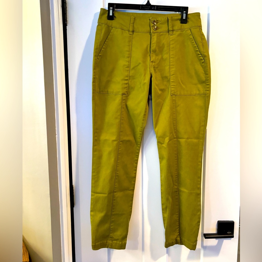 CAbi Chartreuse Cropped Ankle Pants